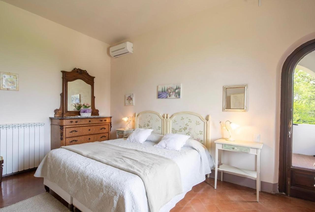 Villa Albertina Montespertoli Bagian luar foto